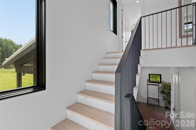 105 Loganberry Trail 1, Fletcher, NC 28732
