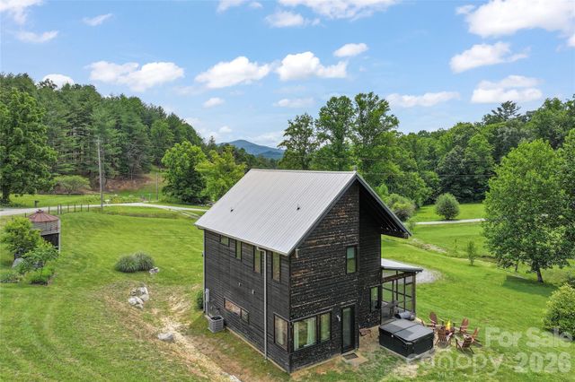 105 Loganberry Trail 1, Fletcher, NC 28732