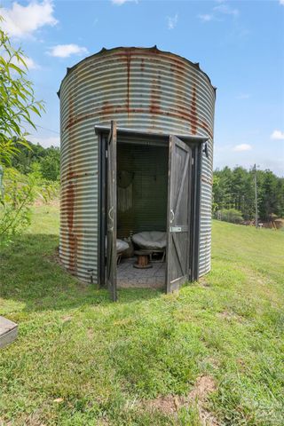 105 Loganberry Trail 1, Fletcher, NC 28732