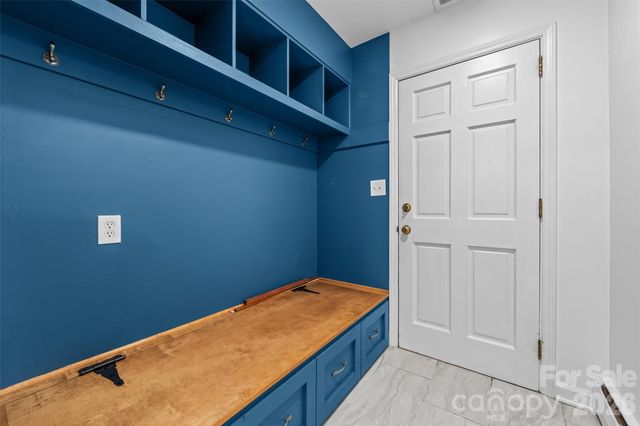 21 Hamburg Drive, Weaverville, NC 28787