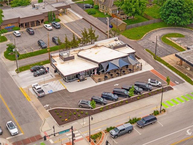 336 E Park Street, Olathe, KS 66061