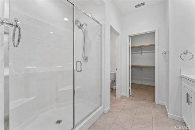 28649 Jardineras Drive, Valencia, CA 91354