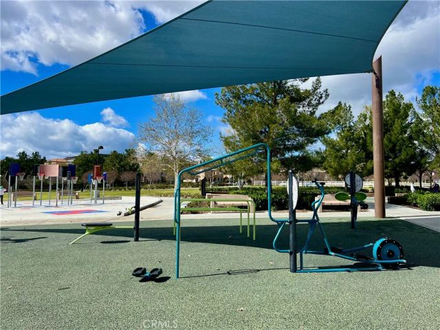 28649 Jardineras Drive, Valencia, CA 91354