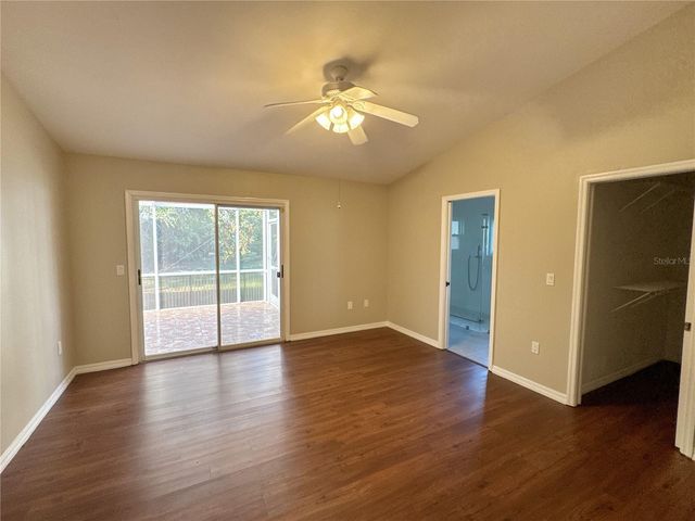 3174 57TH AVENUE CIRCLE E, Bradenton, FL 34203