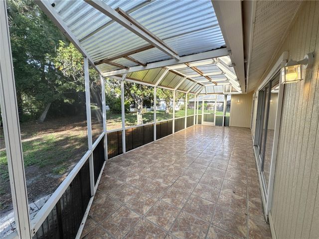 3174 57TH AVENUE CIRCLE E, Bradenton, FL 34203