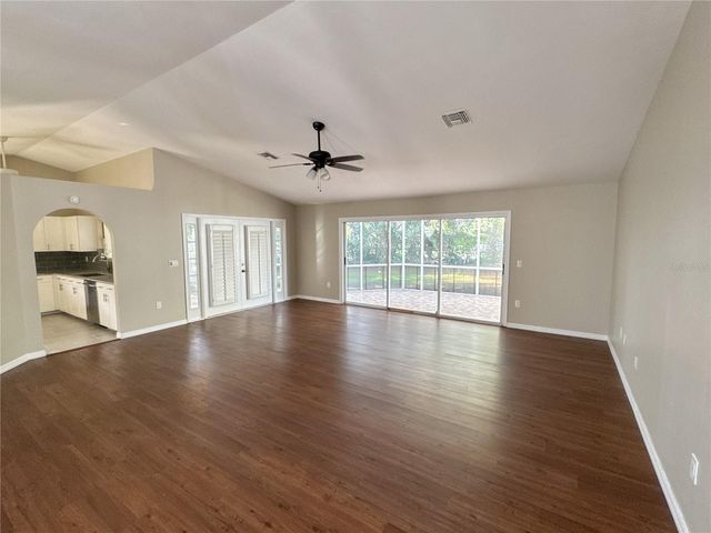 3174 57TH AVENUE CIRCLE E, Bradenton, FL 34203