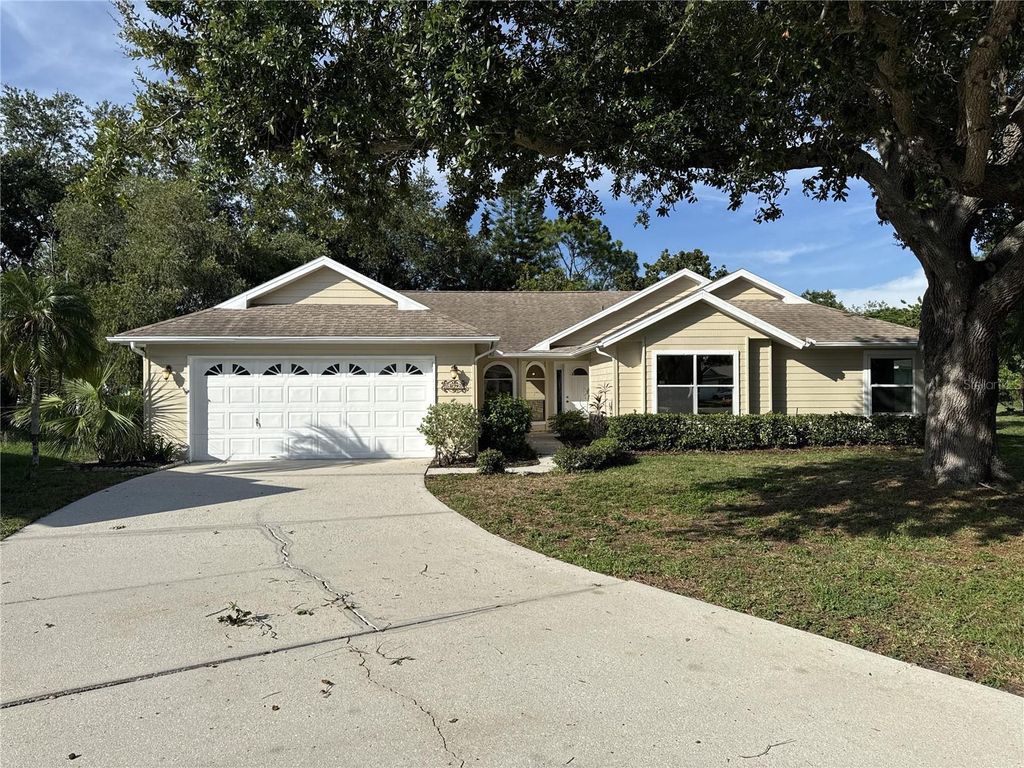 3174 57TH AVENUE CIRCLE E, Bradenton, FL 34203