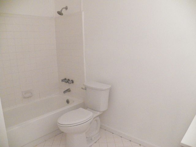 105 Commons Way, Goose Creek, SC 29445