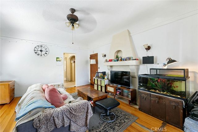 3514 E 4th, Long Beach, CA 90814