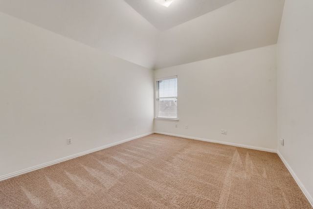 515 Suffolk Drive, Grand Prairie, TX 75052