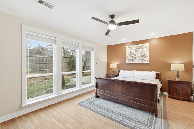 3324 Lexington Avenue, Grapevine, TX 76051