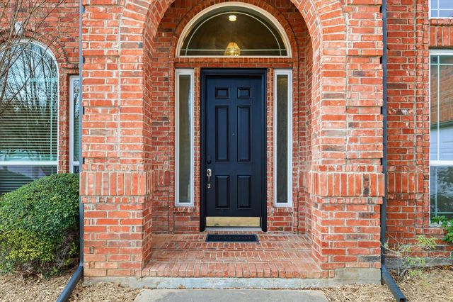 3324 Lexington Avenue, Grapevine, TX 76051