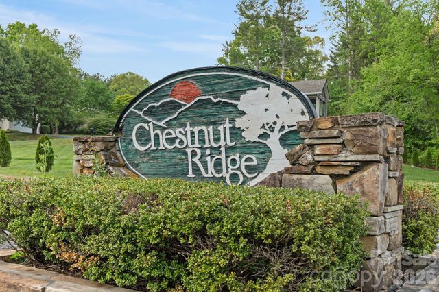 112 Chestnut Lane, Hendersonville, NC 28792