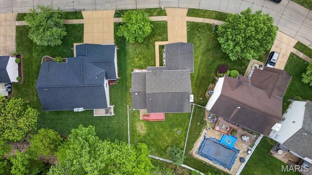 426 Buckhurst Drive, Ballwin, MO 63021