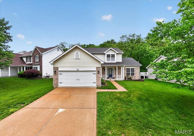 426 Buckhurst Drive, Ballwin, MO 63021