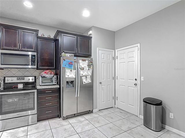 509 ARTISAN STREET 43, Orlando, FL 32824