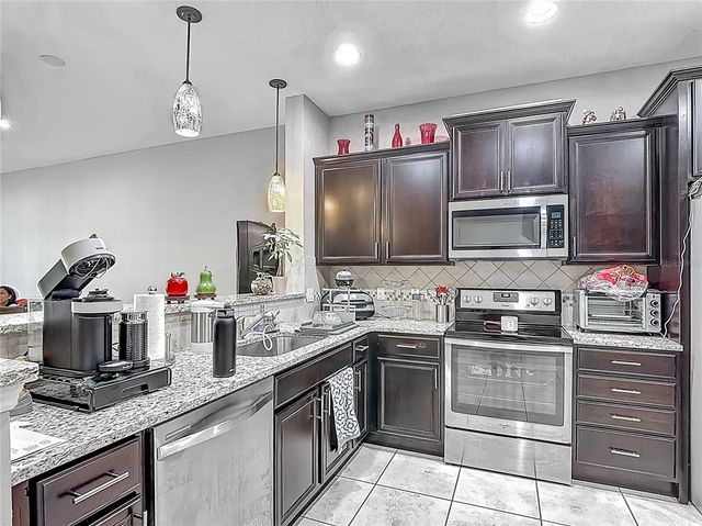509 ARTISAN STREET 43, Orlando, FL 32824