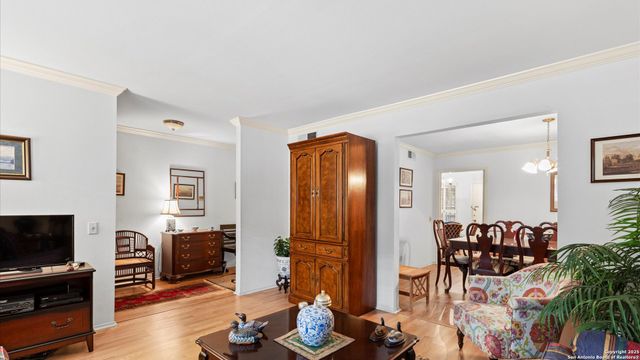 7834 Broadway Apt 503, San Antonio, TX 78209