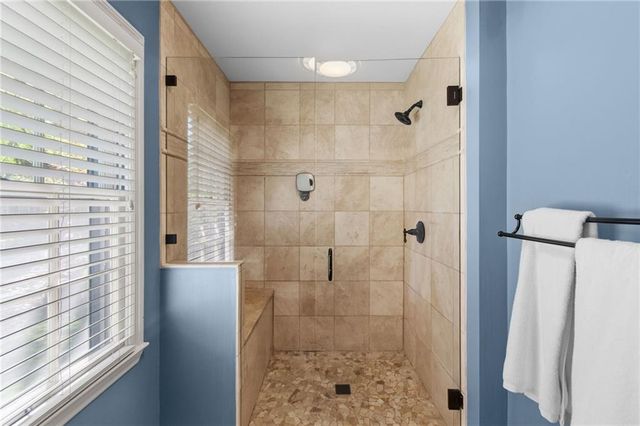 8740 Ensley Lane, Leawood, KS 66206