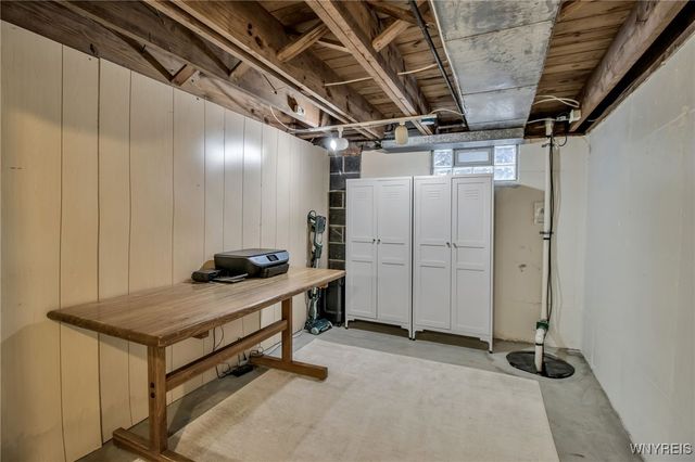 172 Burroughs Drive, Amherst, NY 14226