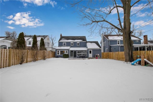 172 Burroughs Drive, Amherst, NY 14226