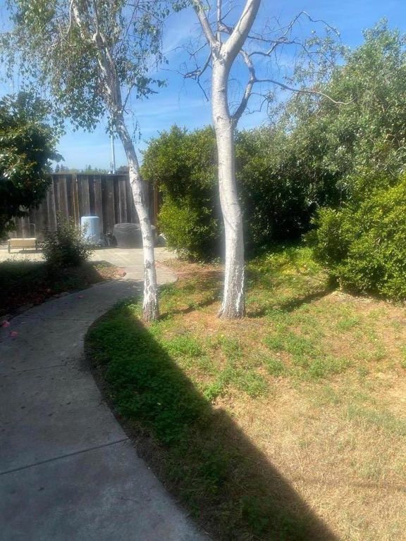 Image 5 of property listing at 1601 Big Bend Drive, Milpitas, CA 95035