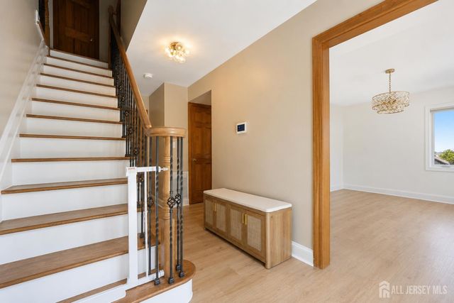 14 Kilmer Drive, Manalapan, NJ 07726