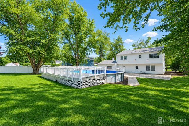 14 Kilmer Drive, Manalapan, NJ 07726
