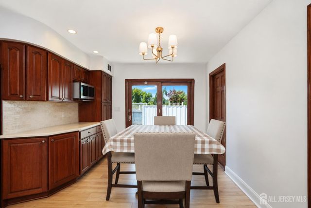 14 Kilmer Drive, Manalapan, NJ 07726