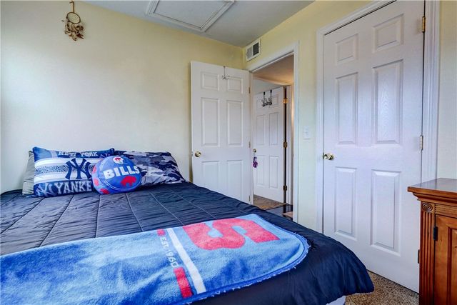 20 Fairchild Road, Gates, NY 14606