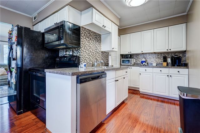 20 Fairchild Road, Gates, NY 14606