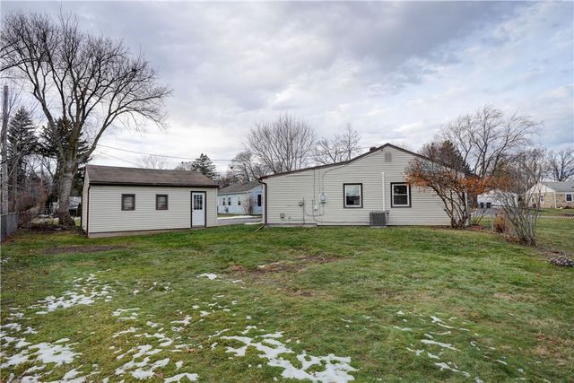 20 Fairchild Road, Gates, NY 14606