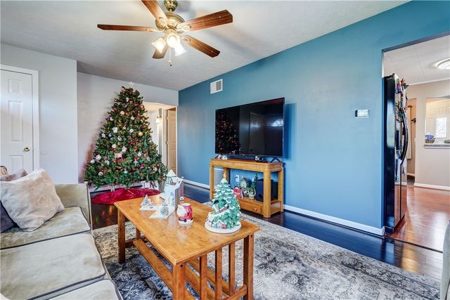 20 Fairchild Road, Gates, NY 14606