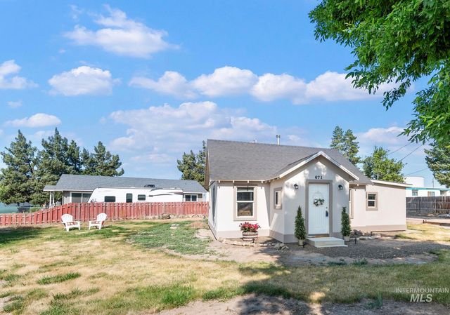 671 Notus Rd, Notus, ID 83656