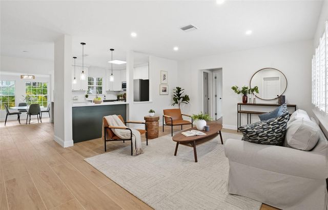 309 84TH AVENUE NE, St Petersburg, FL 33702