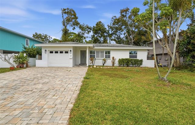 309 84TH AVENUE NE, St Petersburg, FL 33702