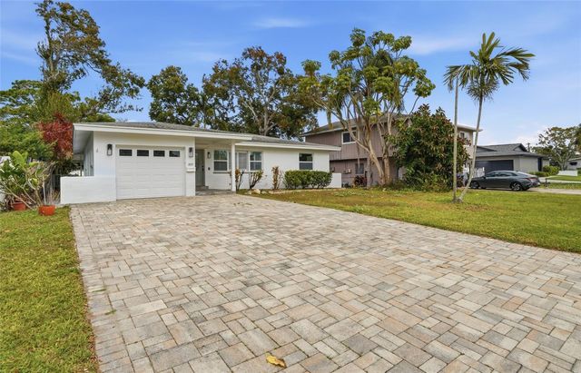 309 84TH AVENUE NE, St Petersburg, FL 33702