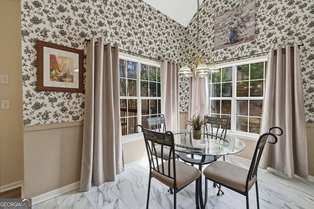 3989 Riverstone Drive, Suwanee, GA 30024