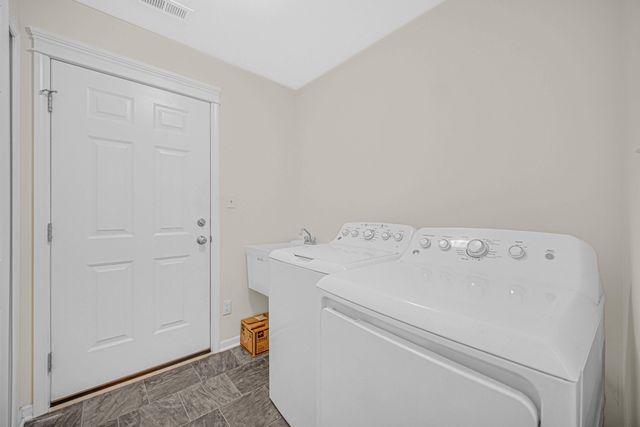 15632 W 102nd Place, Dyer, IN 46311