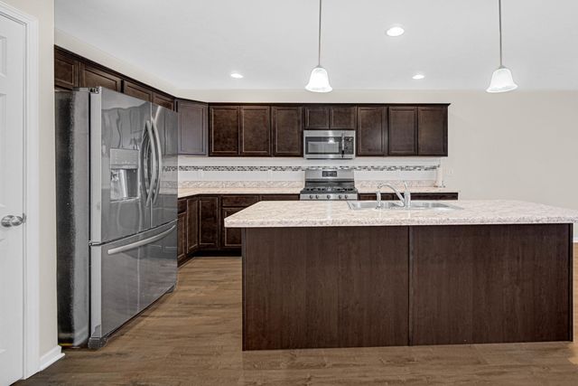 15632 W 102nd Place, Dyer, IN 46311