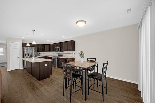 15632 W 102nd Place, Dyer, IN 46311