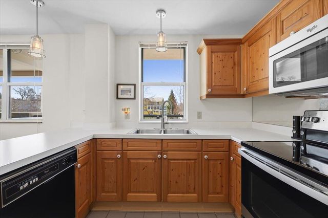 230 Water Street 2, St. Joseph, MI 49085
