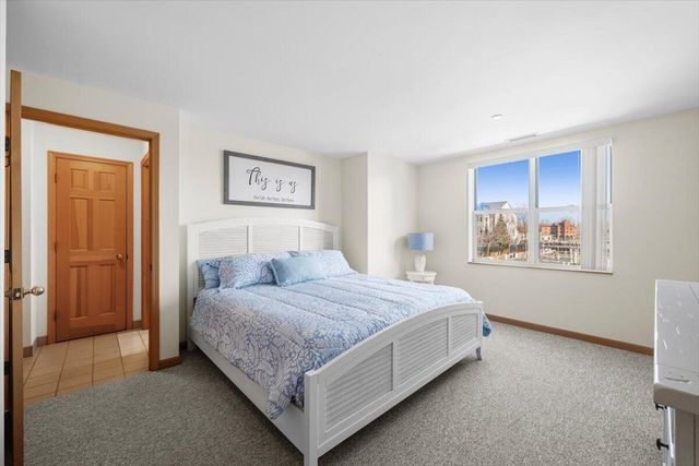 230 Water Street 2, St. Joseph, MI 49085