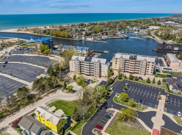 230 Water Street 2, St. Joseph, MI 49085