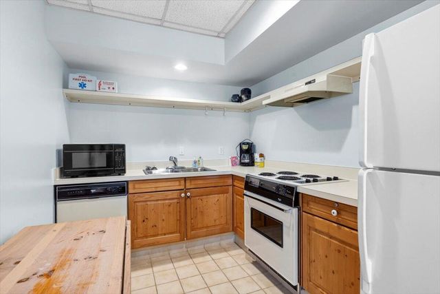 230 Water Street 2, St. Joseph, MI 49085