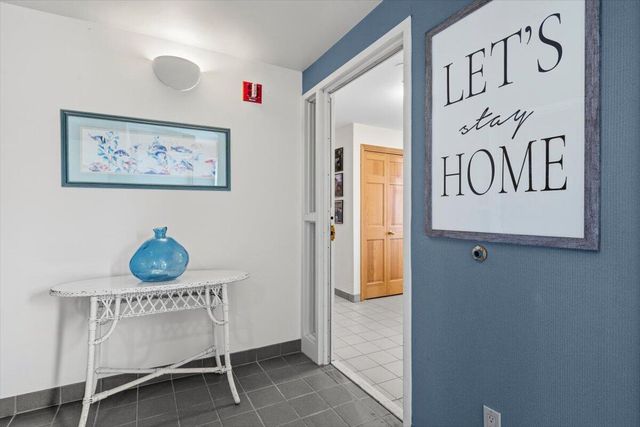 230 Water Street 2, St. Joseph, MI 49085