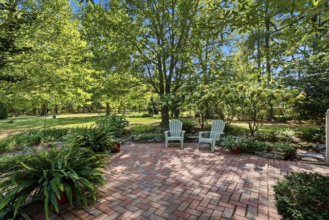 1021 Wesbend Drive, Frankfort, KY 40601