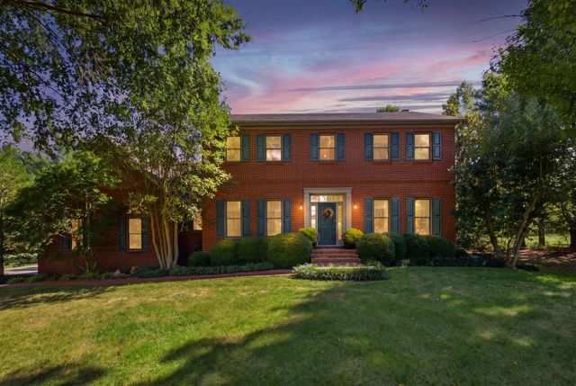 1021 Wesbend Drive, Frankfort, KY 40601