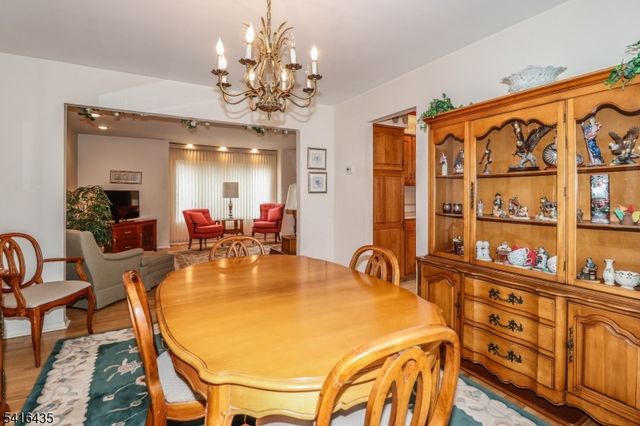 34 Timberlane Dr, Woodbridge Twp., NJ 07067