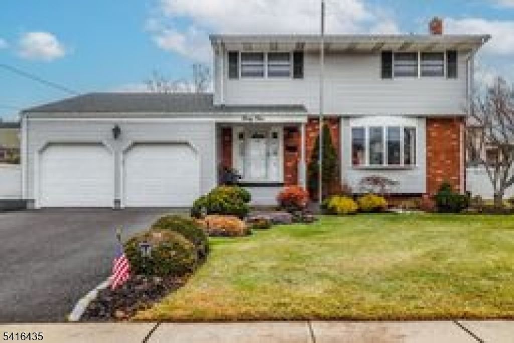 34 Timberlane Dr, Woodbridge Twp., NJ 07067